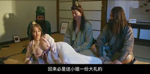 Cô gái tóc vàng xinh đẹp muốn quan hệ tình dục sau khi gặp anh ta ở hồ bơi khách sạn - Lush Pink