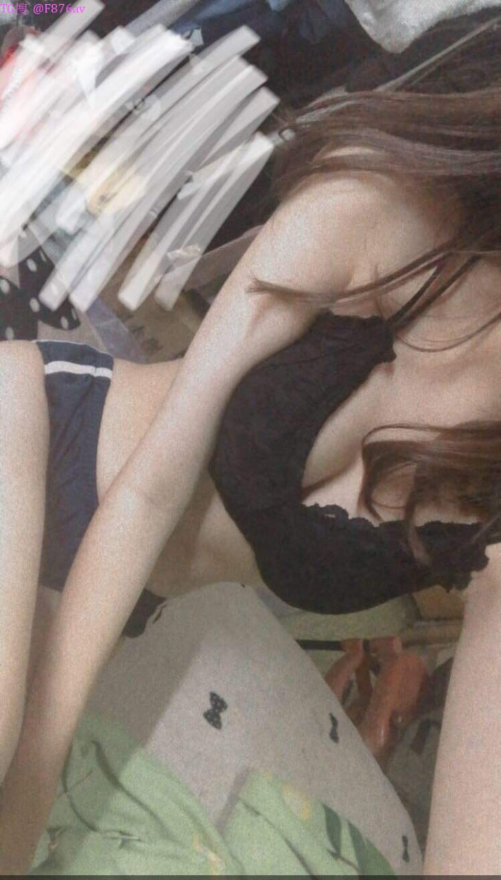 Xxx eny dâm liên tục khiêu dâm gạ tình